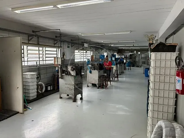 Galpão / Barracão com 5350m², à venda, no bairro Jardim Panorama (Zona Sul) em São Paulo