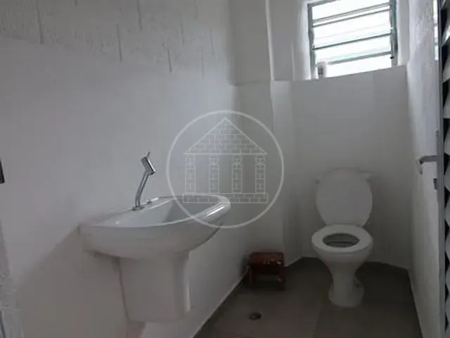 Galpão / Barracão com 656m², para alugar, no bairro Interlagos em São Paulo