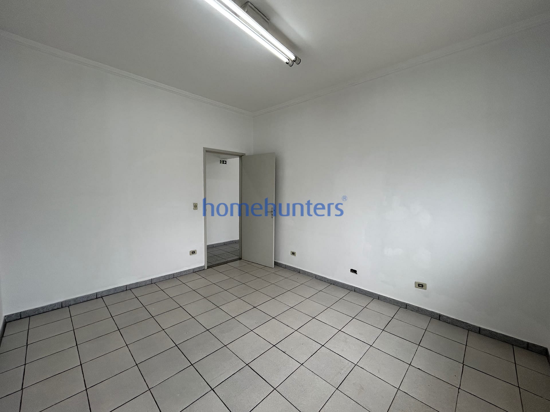 Depósito-Galpão-Armazém à venda e aluguel, 800m² - Foto 16