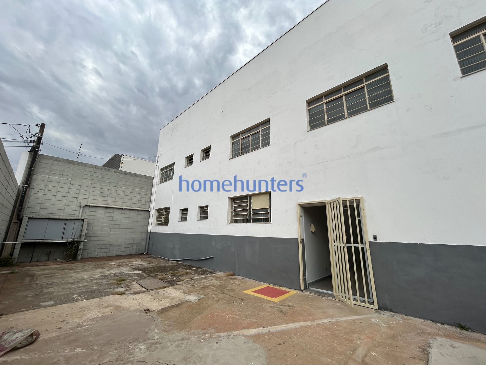 Depósito-Galpão-Armazém à venda e aluguel, 800m² - Foto 42