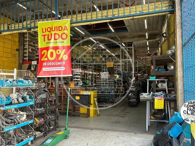 Prédio com 140m², para alugar, no bairro Parque América em São Paulo