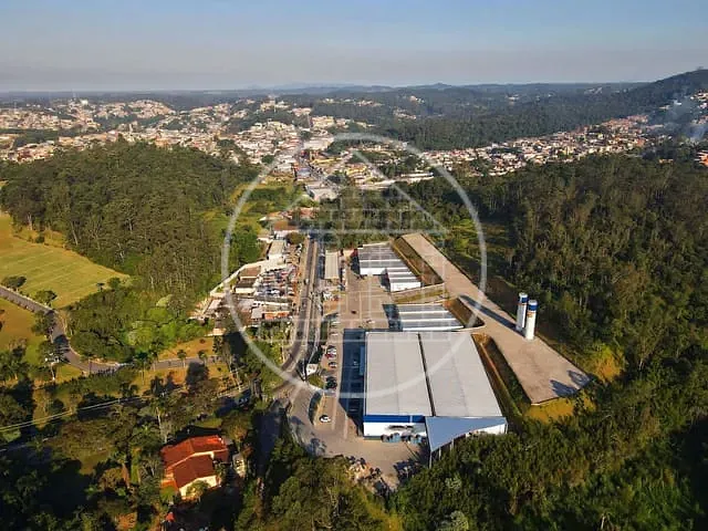Galpão / Barracão com 1280m², para alugar, no bairro Jardim Casa Grande em São Paulo