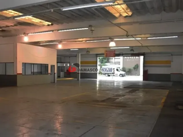 Galpão / Barracão para alugar, no bairro Barcelona em São Caetano do Sul