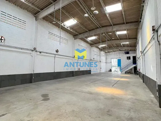 Galpão / Barracão com 450m², para alugar, no bairro Piedade em Jaboatão dos Guararapes
