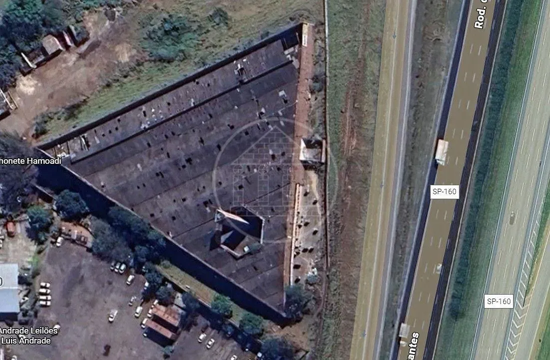 Depósito-Galpão, 8999 m² - Foto 1