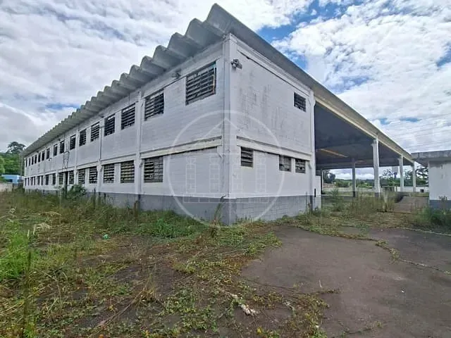 Galpão / Barracão com 10000m², para alugar, no bairro Jardim Casa Grande em São Paulo