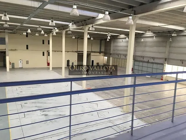 Galpão / Barracão com 5712m², para alugar, no bairro Empresarial Anhanguera em Cajamar