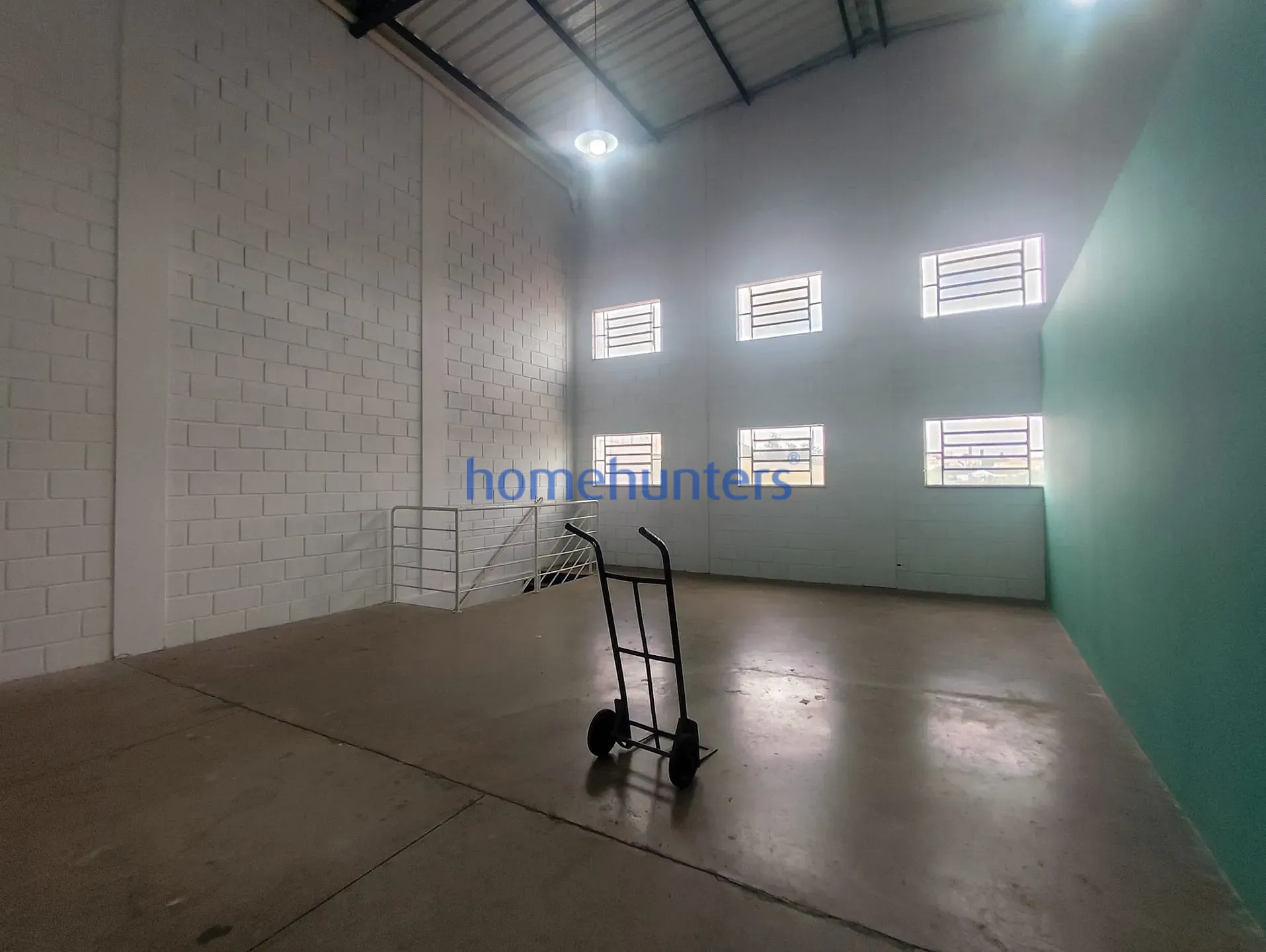 Depósito-Galpão, 252 m² - Foto 2