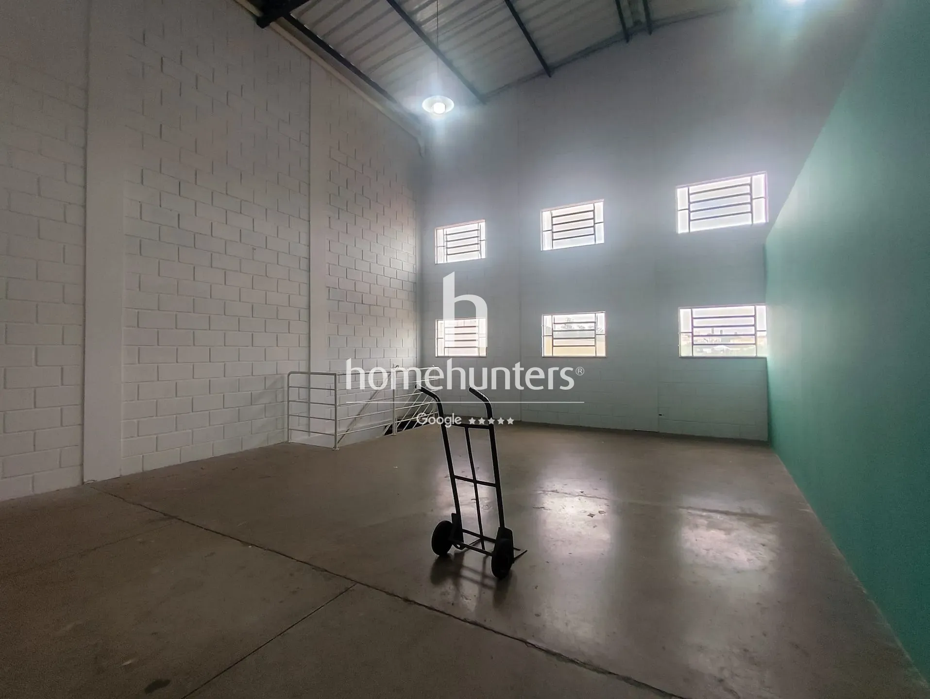 Depósito-Galpão, 252 m² - Foto 1
