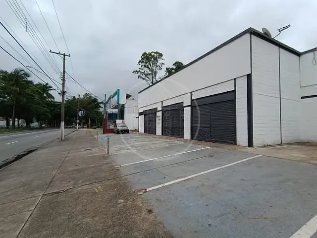 Galpão / Barracão com 1200m², à venda ou para alugar, no bairro Jardim Três Marias em São Paulo