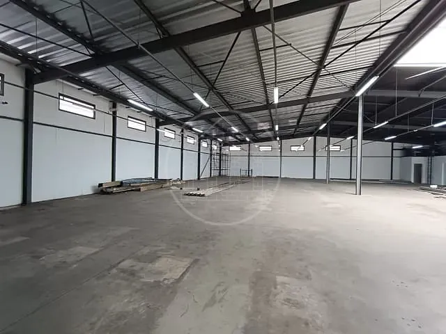 Galpão / Barracão com 1200m², à venda ou para alugar, no bairro Jardim Três Marias em São Paulo