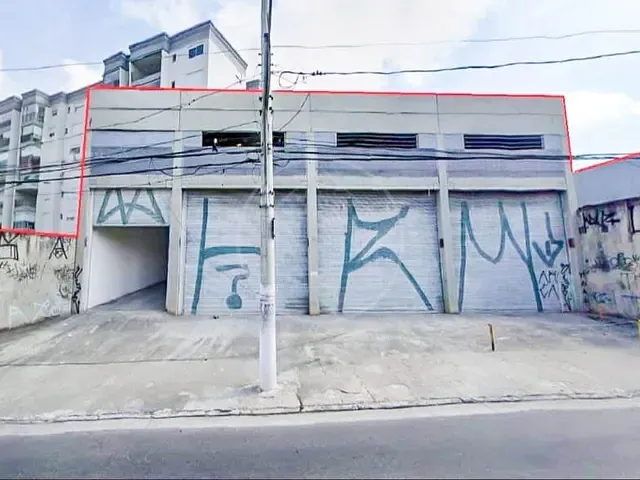Galpão / Barracão à venda ou para alugar, no bairro Santo Amaro em São Paulo