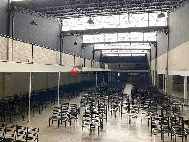 Galpão / Barracão com 2600m², para alugar, no bairro Demarchi em São Bernardo do Campo
