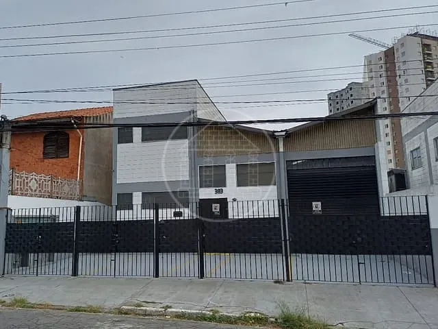 Galpão / Barracão com 660m², para alugar, no bairro Terceira Divisão de Interlagos em São Paulo