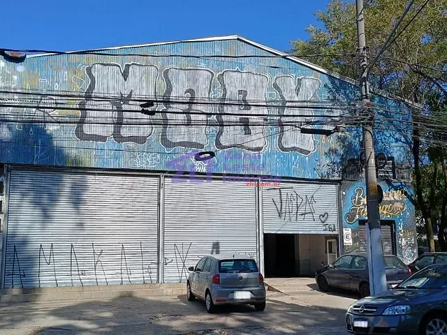 Galpão / Barracão com 680m², para alugar, no bairro Vila Bancária em São Paulo