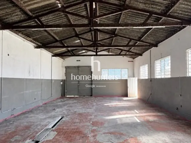 Galpão / Barracão com 360m², à venda ou para alugar, no bairro Jardim Santa Mônica em Campinas