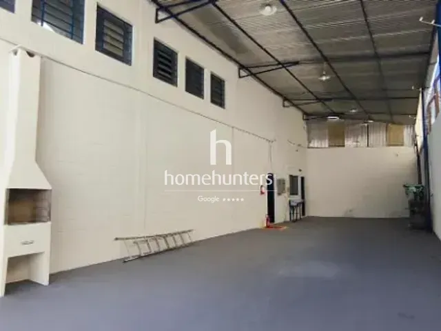 Galpão / Barracão com 517m², para alugar, no bairro Parque da Figueira em Campinas