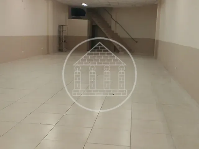 Galpão / Barracão com 300m², para alugar, no bairro Jardim dos Álamos em São Paulo