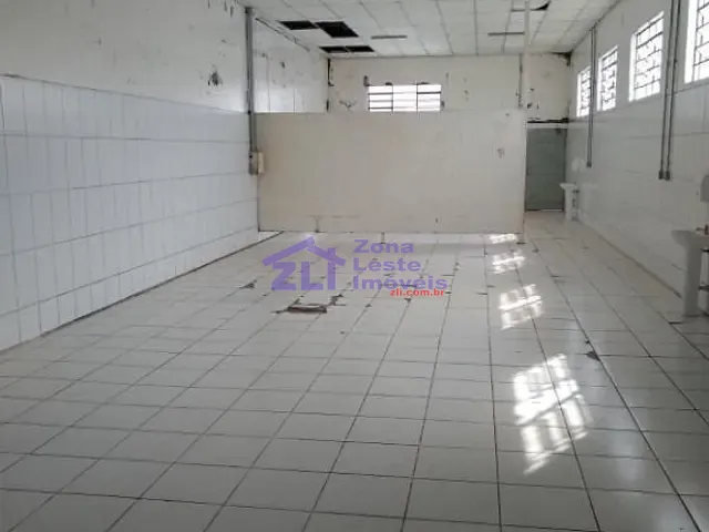 Galpão / Barracão com 310m², à venda ou para alugar, no bairro Vila Formosa em São Paulo