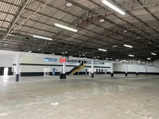 Galpão / Barracão com 7689m², para alugar, no bairro Jardim Humaitá em São Paulo