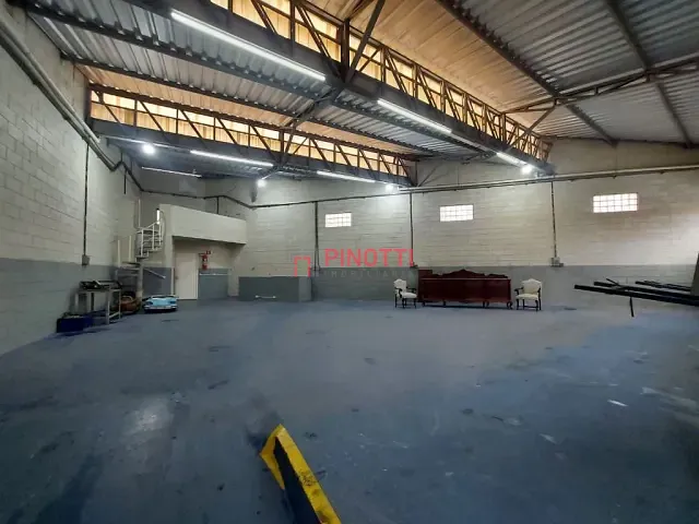 Galpão / Barracão para alugar, no bairro Santa Terezinha em São Bernardo do Campo