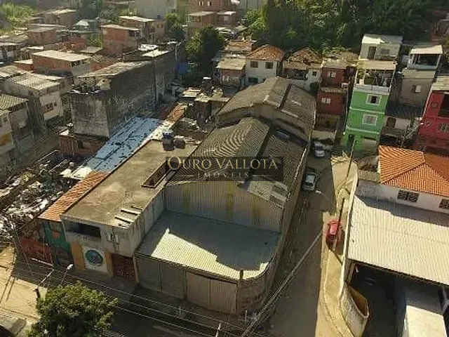 Galpão / Barracão com 1000m², à venda, no bairro Vila São Rafael em Guarulhos