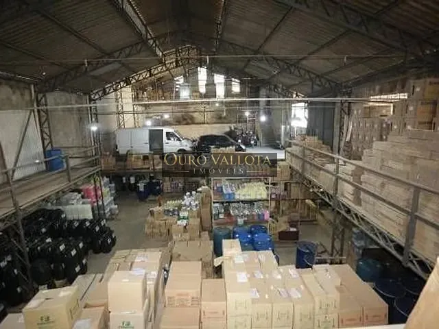 Galpão / Barracão com 1000m², à venda, no bairro Vila São Rafael em Guarulhos