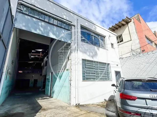 Galpão / Barracão à venda, no bairro Vila Socorro em São Paulo
