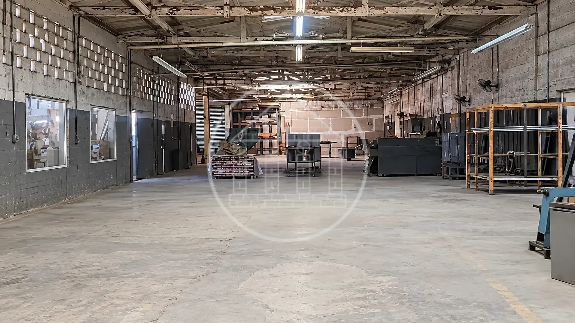 Depósito-Galpão, 1000 m² - Foto 1
