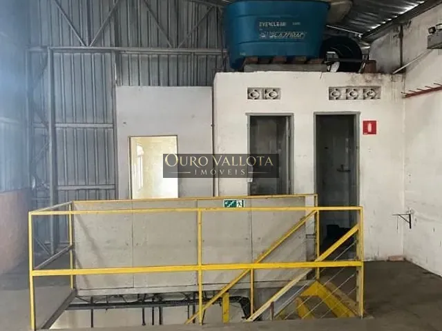 Galpão / Barracão com 600m², à venda, no bairro Vila Carrão em São Paulo