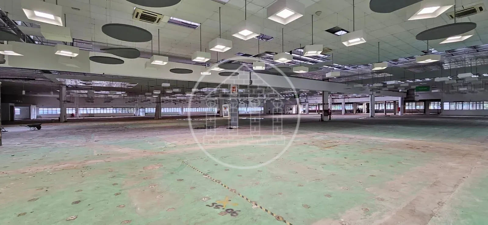 Depósito-Galpão, 8509 m² - Foto 1