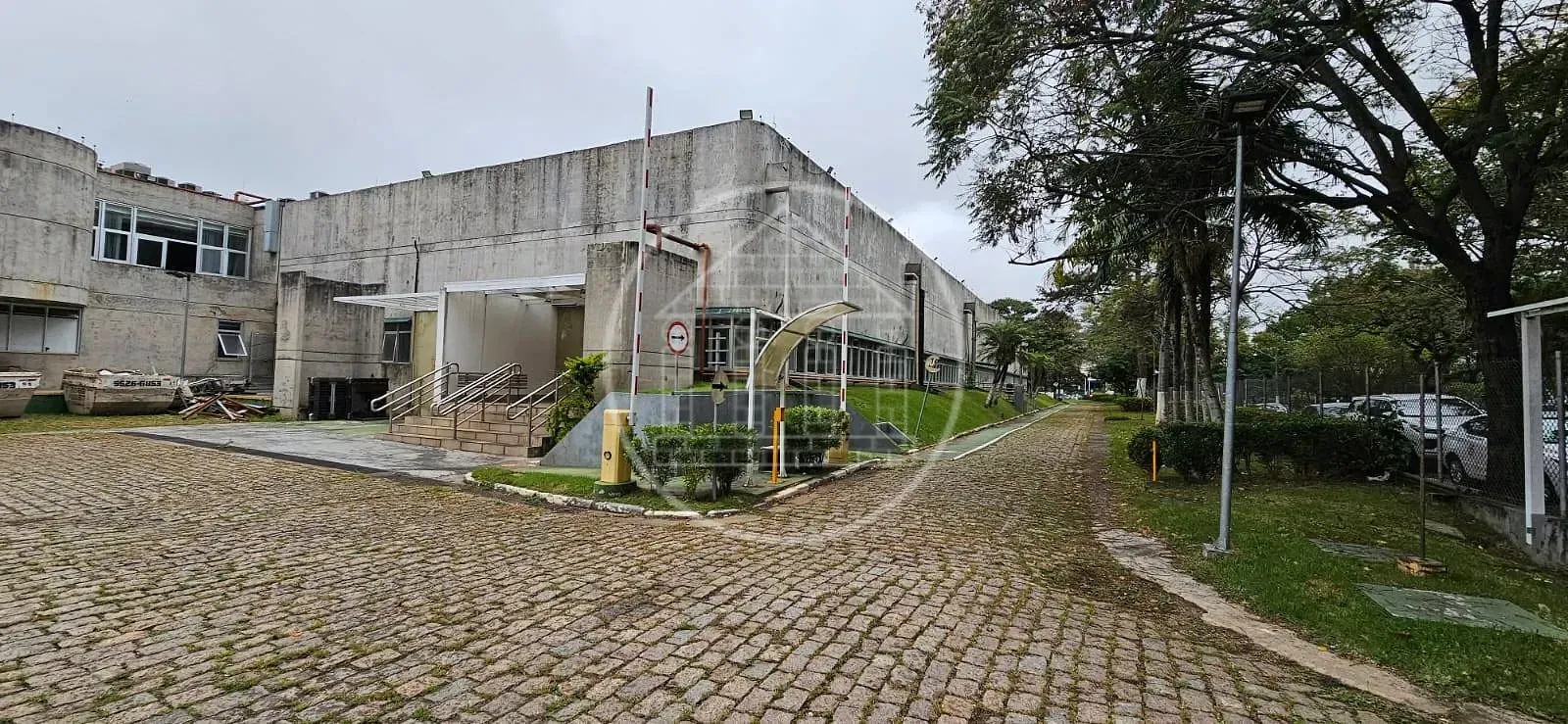 Depósito-Galpão, 8509 m² - Foto 2