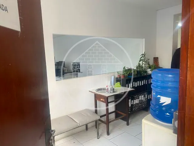 Galpão / Barracão com 2000m², para alugar, no bairro Capela do Socorro em São Paulo