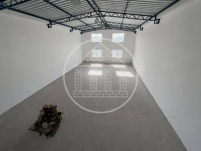 Galpão / Barracão com 600m², para alugar, no bairro Vila Califórnia(Zona Sul) em São Paulo