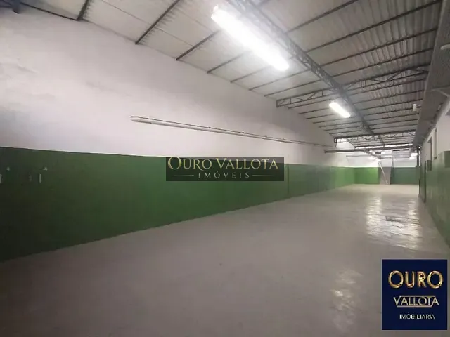 Galpão / Barracão com 400m², para alugar, no bairro Vila Bertioga em São Paulo