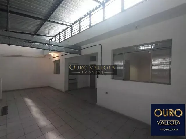 Galpão / Barracão com 400m², para alugar, no bairro Vila Bertioga em São Paulo