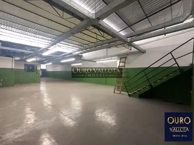 Galpão / Barracão com 400m², para alugar, no bairro Vila Bertioga em São Paulo