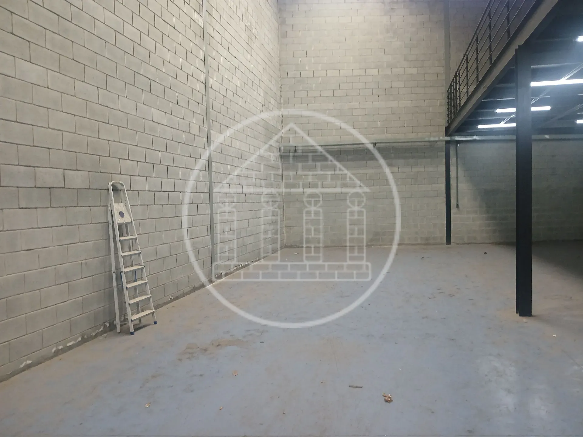 Depósito-Galpão, 200 m² - Foto 16