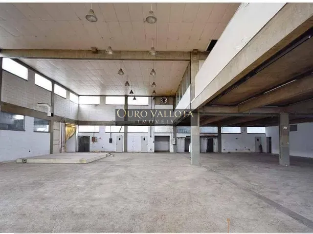 Galpão / Barracão com 1350m², para alugar, no bairro Vila Siqueira em São Paulo