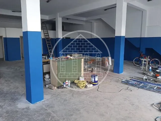 Galpão / Barracão com 1100m², para alugar, no bairro Vila Santa Catarina em São Paulo
