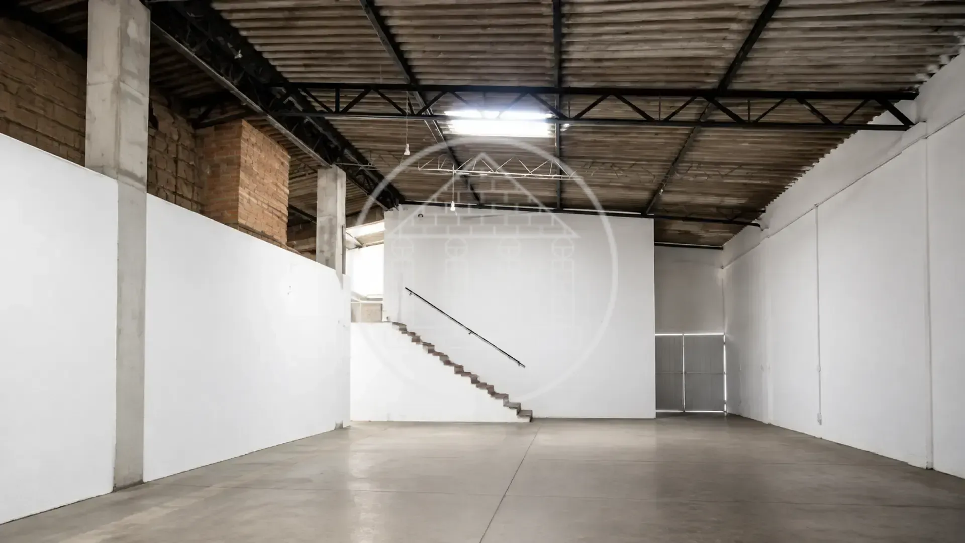 Depósito-Galpão, 1900 m² - Foto 2
