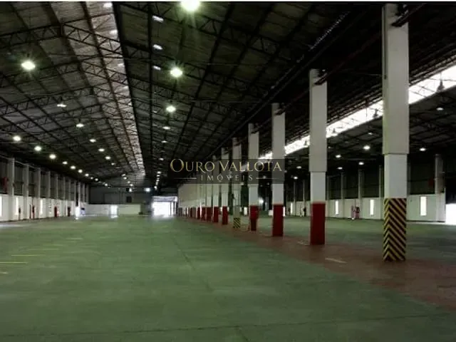 Galpão / Barracão com 10000m², para alugar, no bairro Tamboré em Barueri