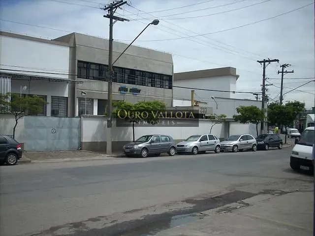 Galpão / Barracão com 6440m², para alugar, no bairro Água Branca em São Paulo