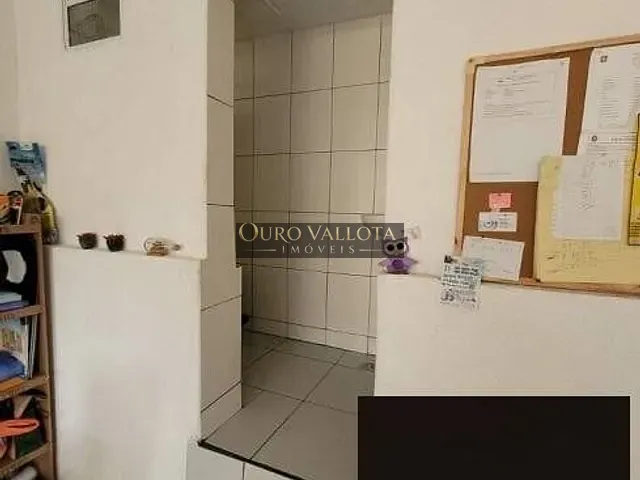 Galpão / Barracão com 305m², para alugar, no bairro Vila Oratório em São Paulo