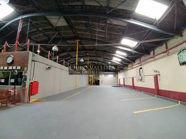 Galpão / Barracão com 1346m², à venda, no bairro Vila Maria em São Paulo