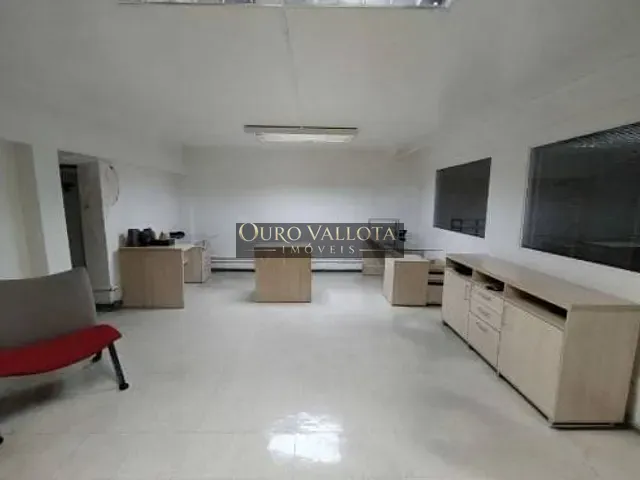Galpão / Barracão com 1346m², à venda, no bairro Vila Maria em São Paulo