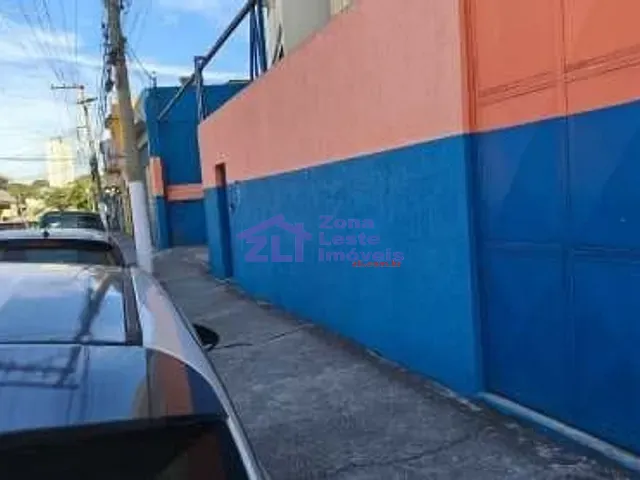 Galpão / Barracão com 244m², para alugar, no bairro Vila Invernada em São Paulo