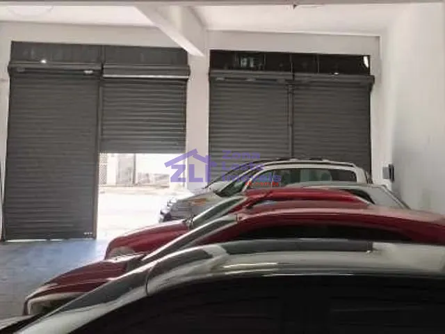 Galpão / Barracão com 240m², para alugar, no bairro Vila Invernada em São Paulo