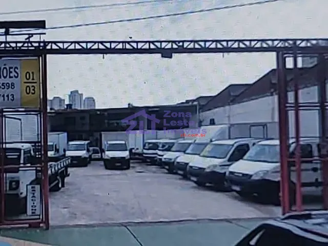 Galpão / Barracão com 640m², à venda ou para alugar, no bairro Cidade Mãe do Céu em São Paulo