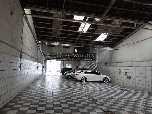 Galpão / Barracão com 334m², à venda, no bairro Mooca em São Paulo